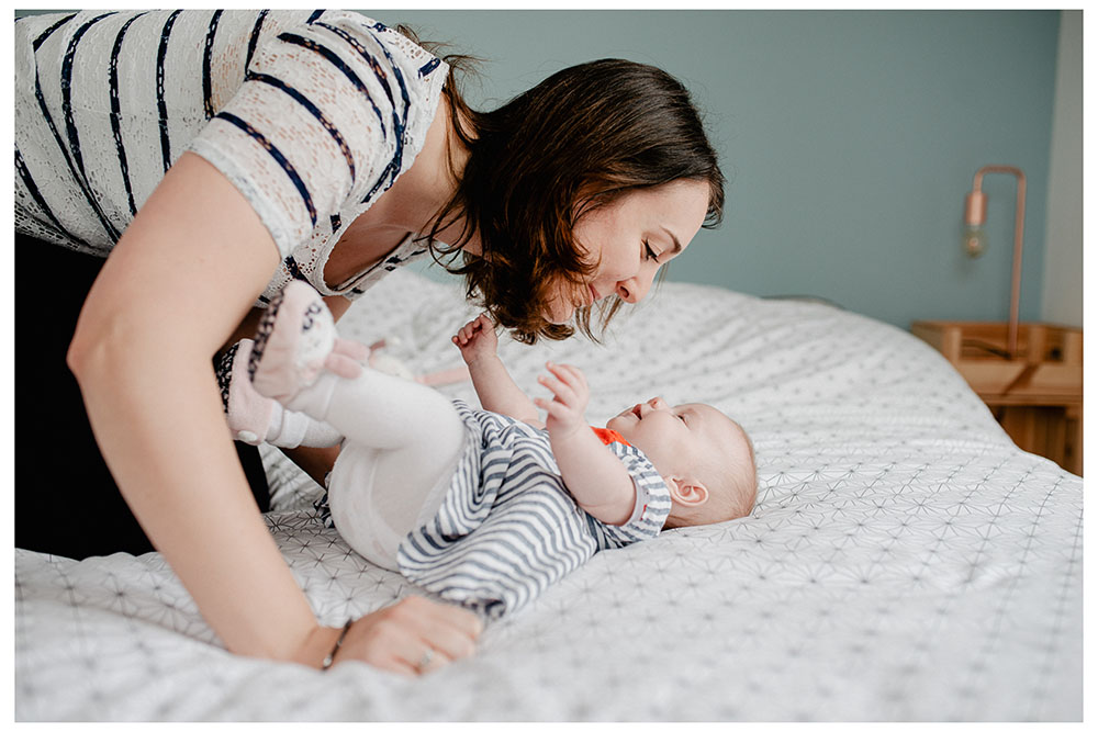 Séance bébé 3 mois à domicile - Alice - Myriam Ravoni Photographe