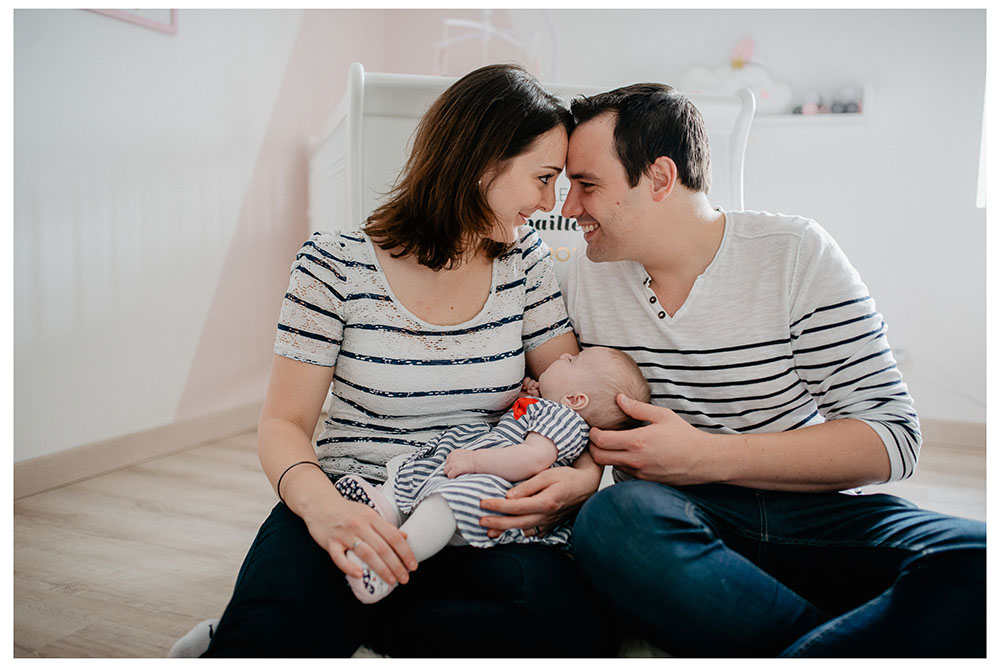Séance bébé 3 mois à domicile - Alice - Myriam Ravoni Photographe