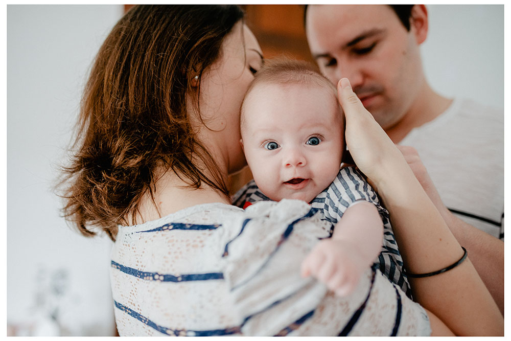 Séance bébé 3 mois à domicile - Alice - Myriam Ravoni Photographe Famille